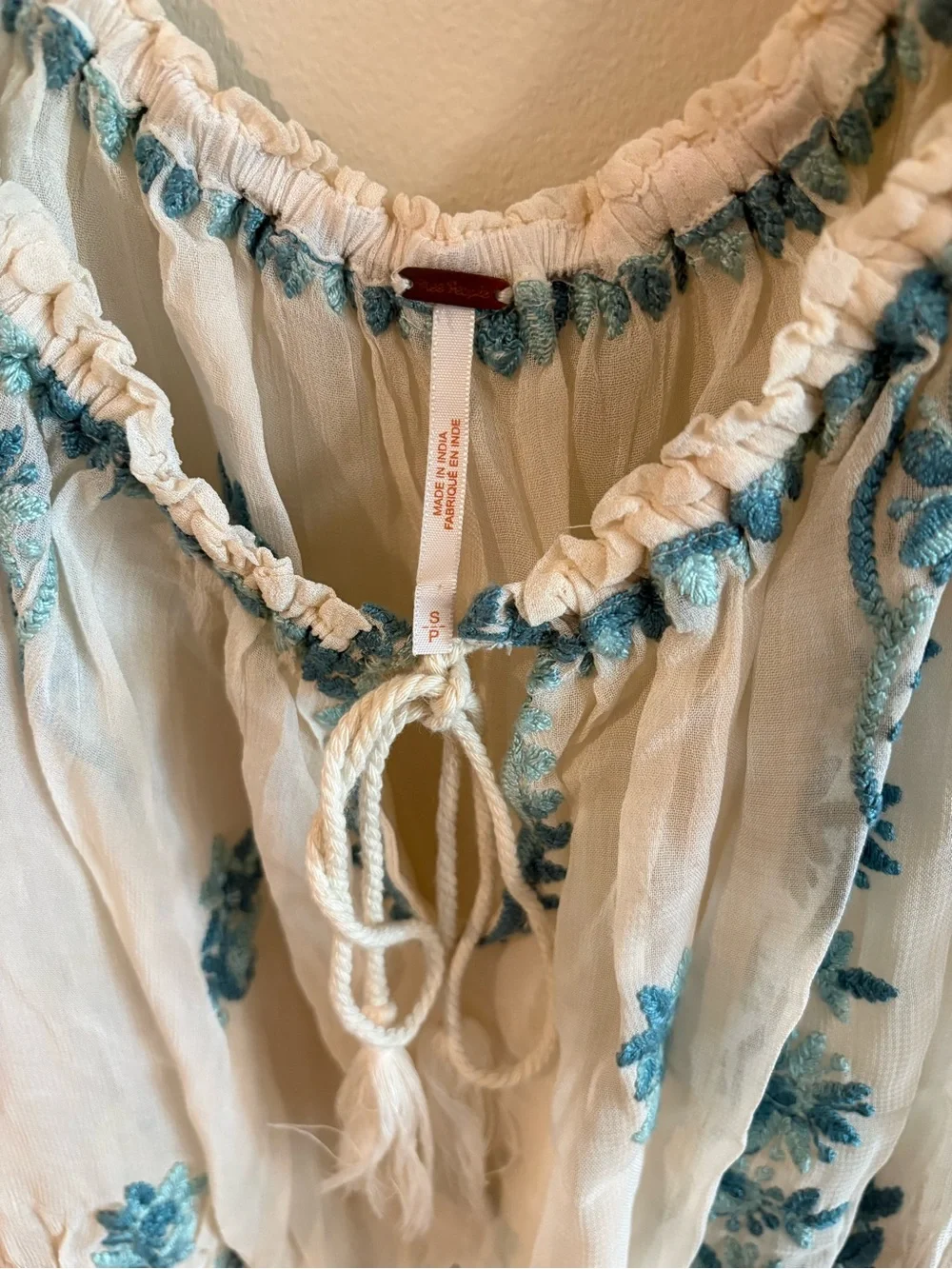 Free People Day Trippin  Top with Light turquoise Embroidery* gorgeous *